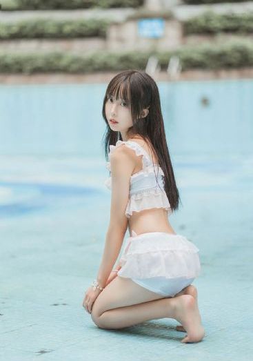 久久精品亚洲乱码伦伦中文_高清字幕版在线播放
