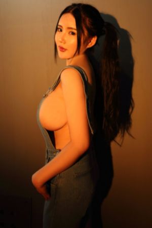 看美女的隐私免费视频_迅雷极速版下载