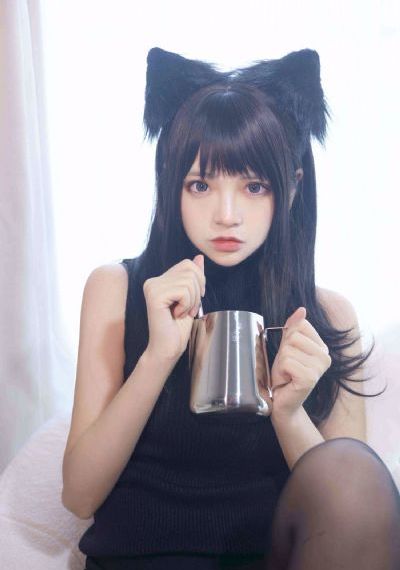 伊人免费视频_HD高清免费观看