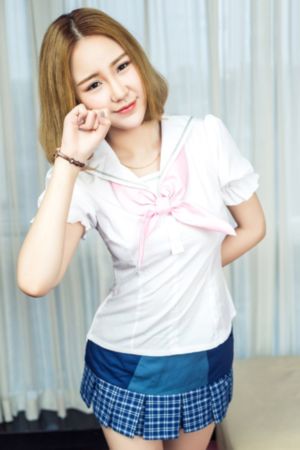 女人自熨视频喷水免费观看_蓝光在线视频观看