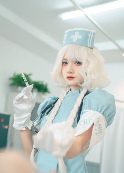 欧美新款丁香五月_4K神马在线观看