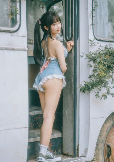 日本人体艺术照一区二区_BD英语全集在线观看