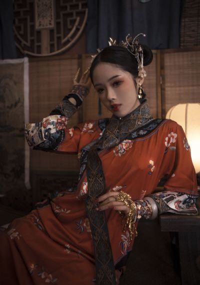 丰满少妇三级全黄_1080P天堂在线